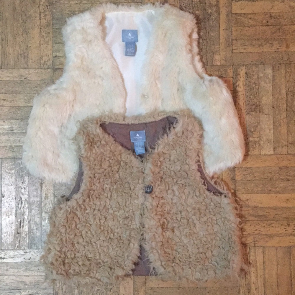 Gap 2 Furry vests for girls size 2 yrs. & 3 yrs.